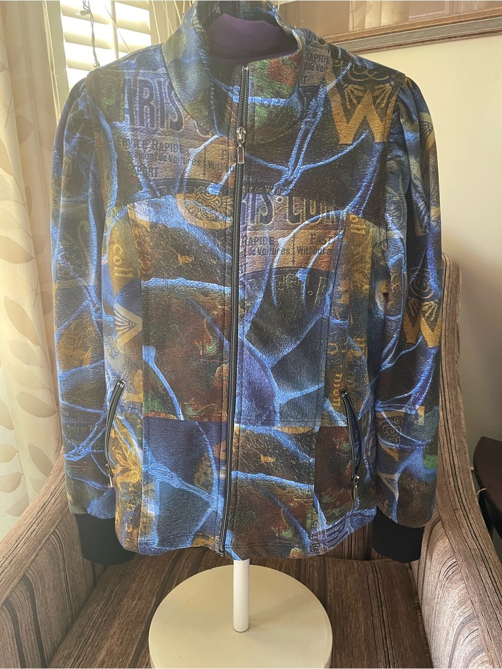 Dolcezza Women's Blue & Brown Printed Light Jacket